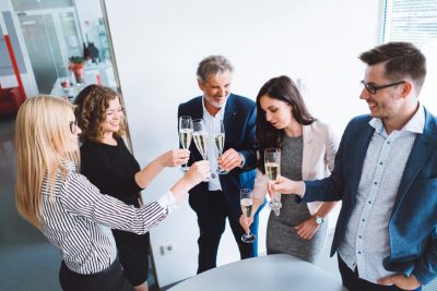 Les astuces pour organiser une fête d’entreprise mémorable
