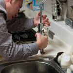 Comment embaucher le meilleur plombier local près de chez vous ?