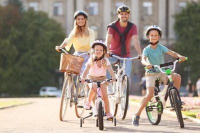 À quel âge peut-on utiliser un vélo électrique