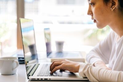 Comment dynamiser votre site professionnel avec une communication créative et moderne