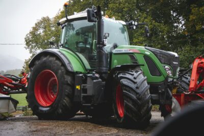 Tracteur agricole