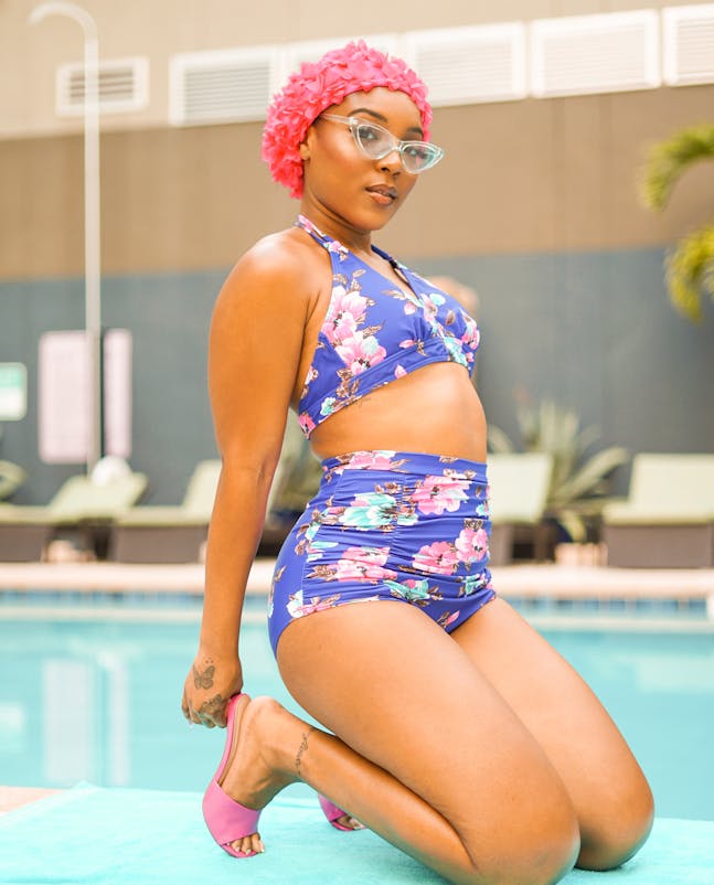 Beachwear tendance : comment choisir sa tenue de plage idéale
